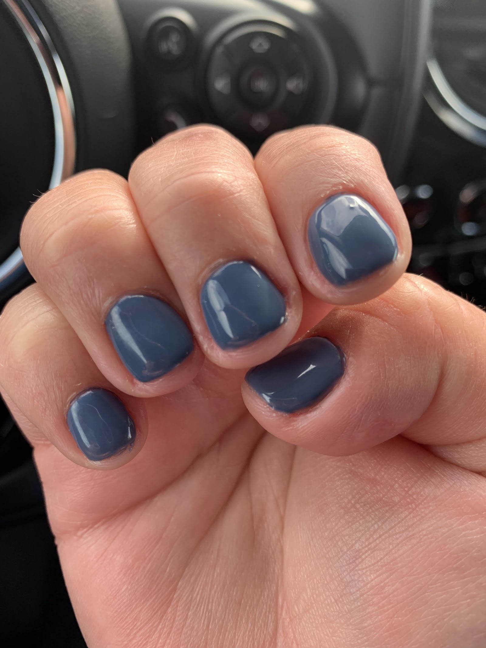 Fine Nails nail photo 1